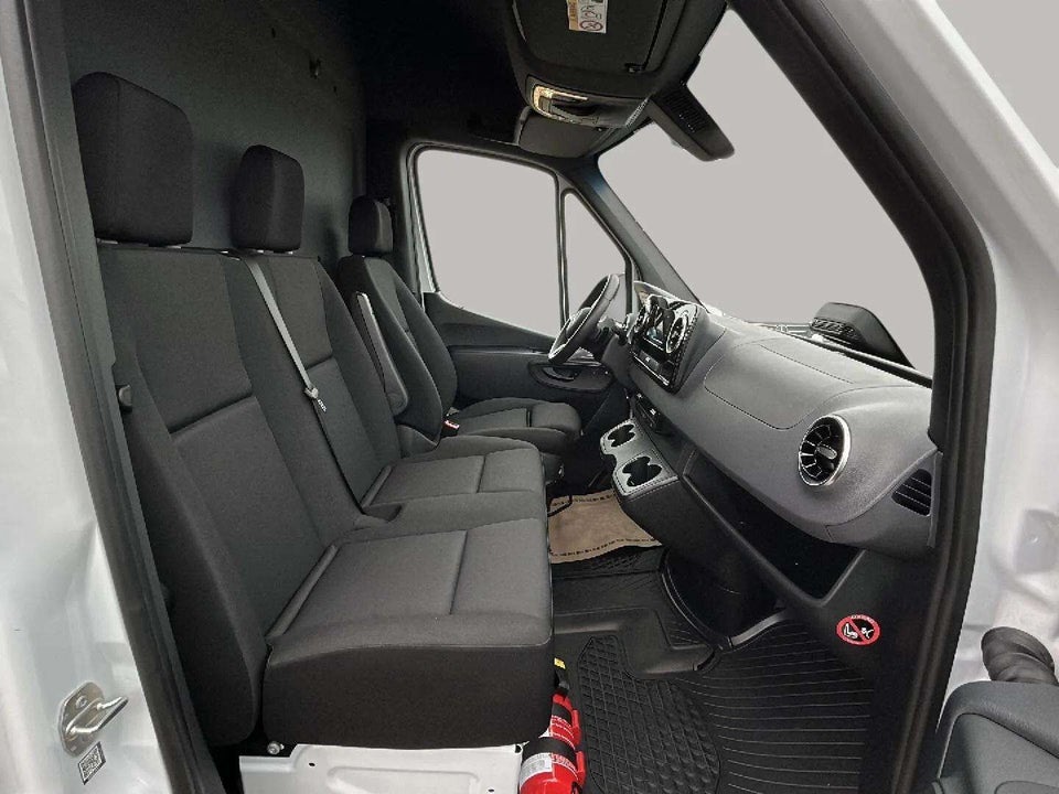 Mercedes Sprinter 317 2,0 CDi A2 Kassevogn PRO aut. RWD