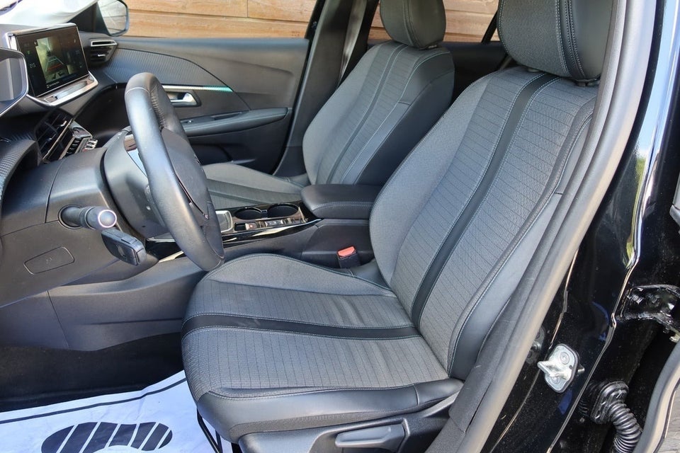 Peugeot 208 1,2 PureTech 100 Platin Sport 5d