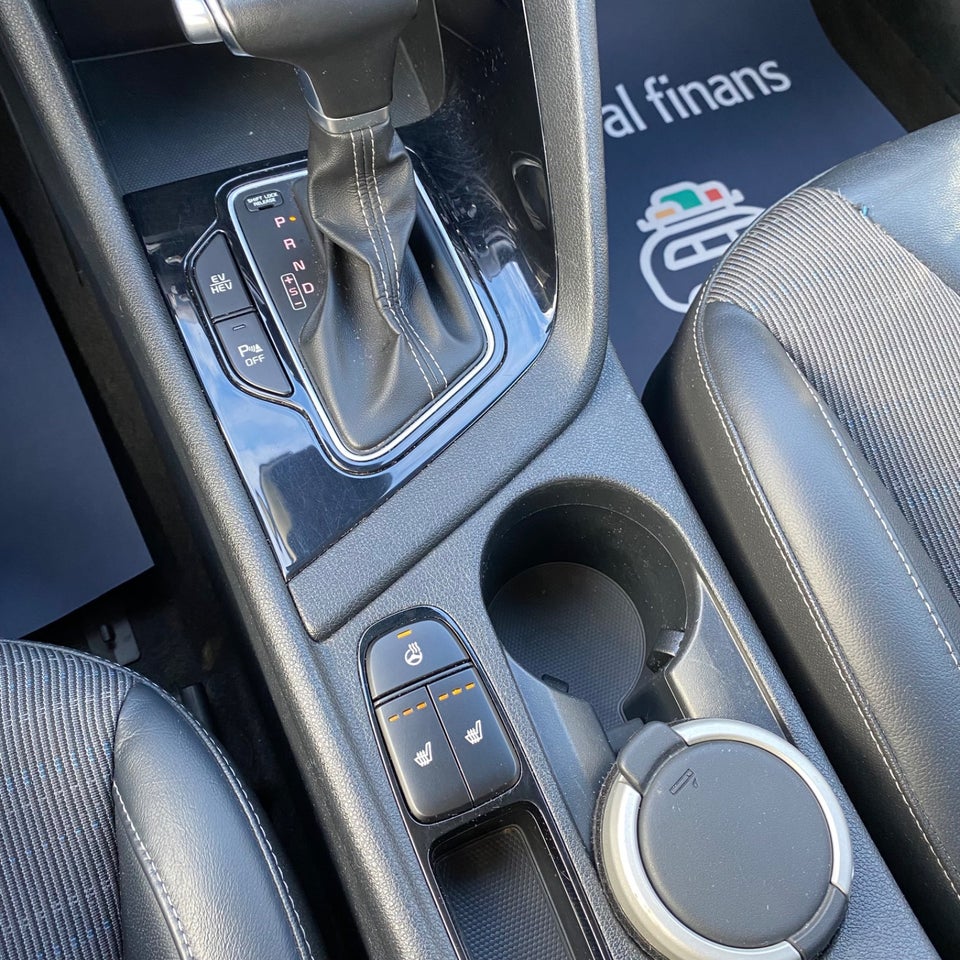 Kia Niro 1,6 PHEV Advance DCT 5d