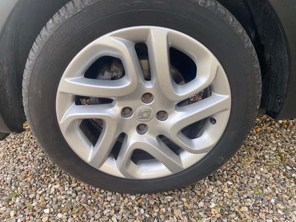 Renault Captur 1,2 TCe 120 Dynamique EDC 5d