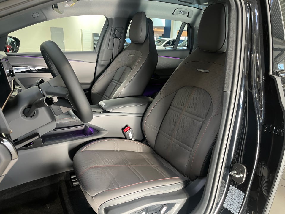 Hongqi EH7 111 Exclusive 4d