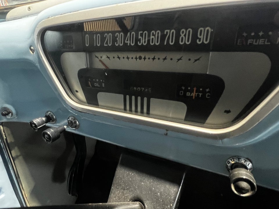 Ford F-100 3,7 Pick-up 2d