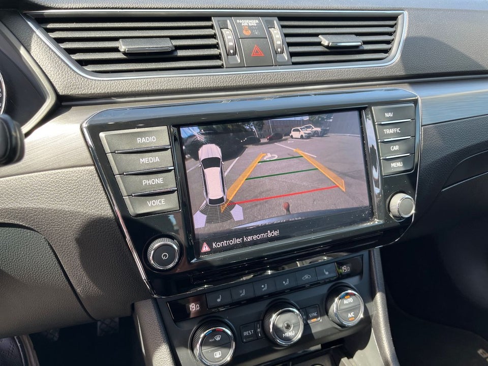 Skoda Superb 1,4 TSi 150 Style Combi DSG 5d