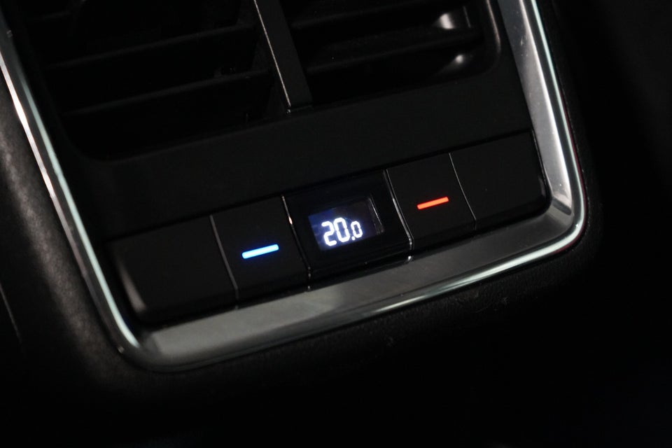 Skoda Enyaq 80 iV Clever 5d