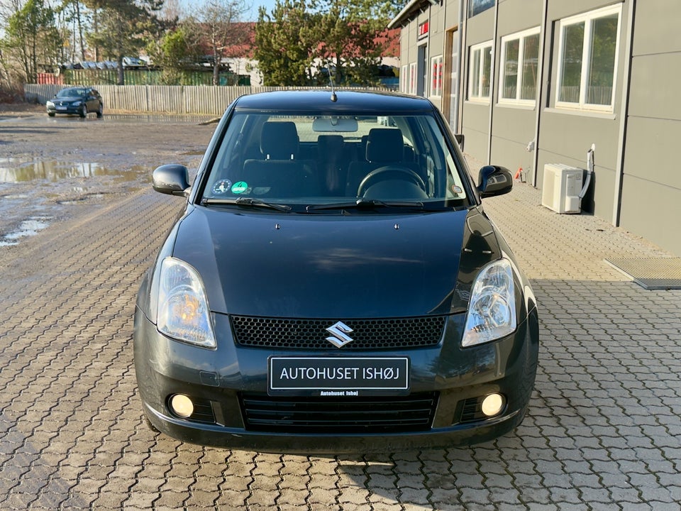 Suzuki Swift 1,5 GLX 5d