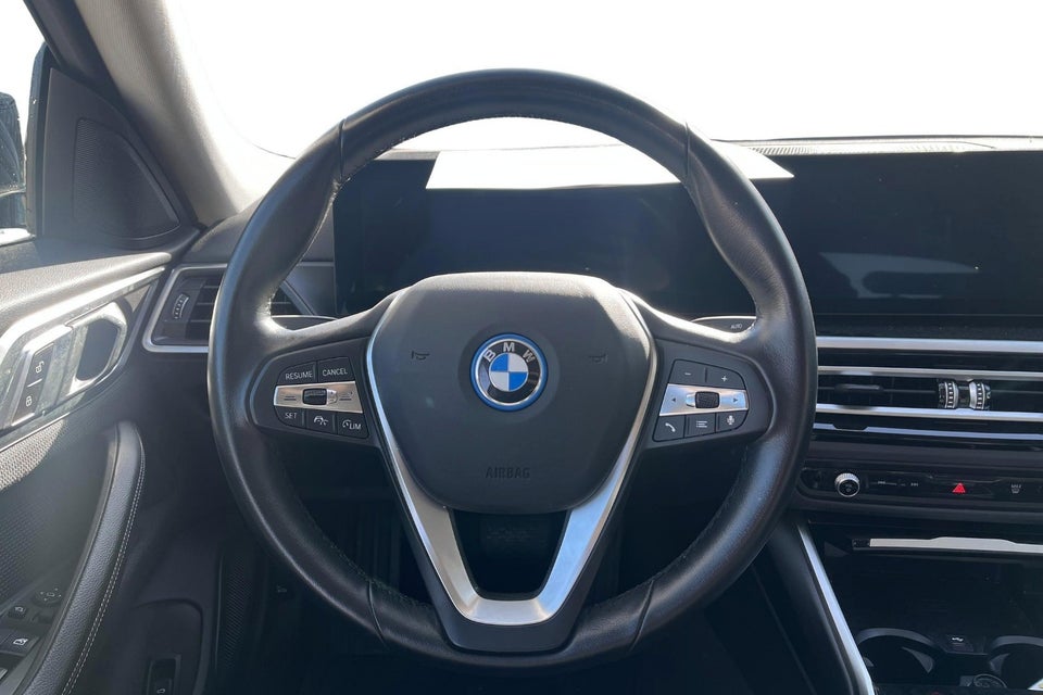 BMW i4 eDrive35 Charged 5d