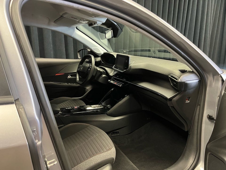 Peugeot e-208 50 Active Pack 5d
