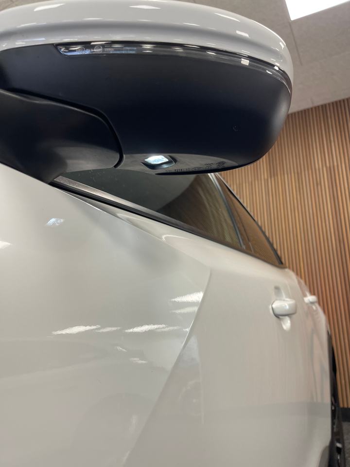 Peugeot 2008 1,2 PureTech 130 Allure 5d