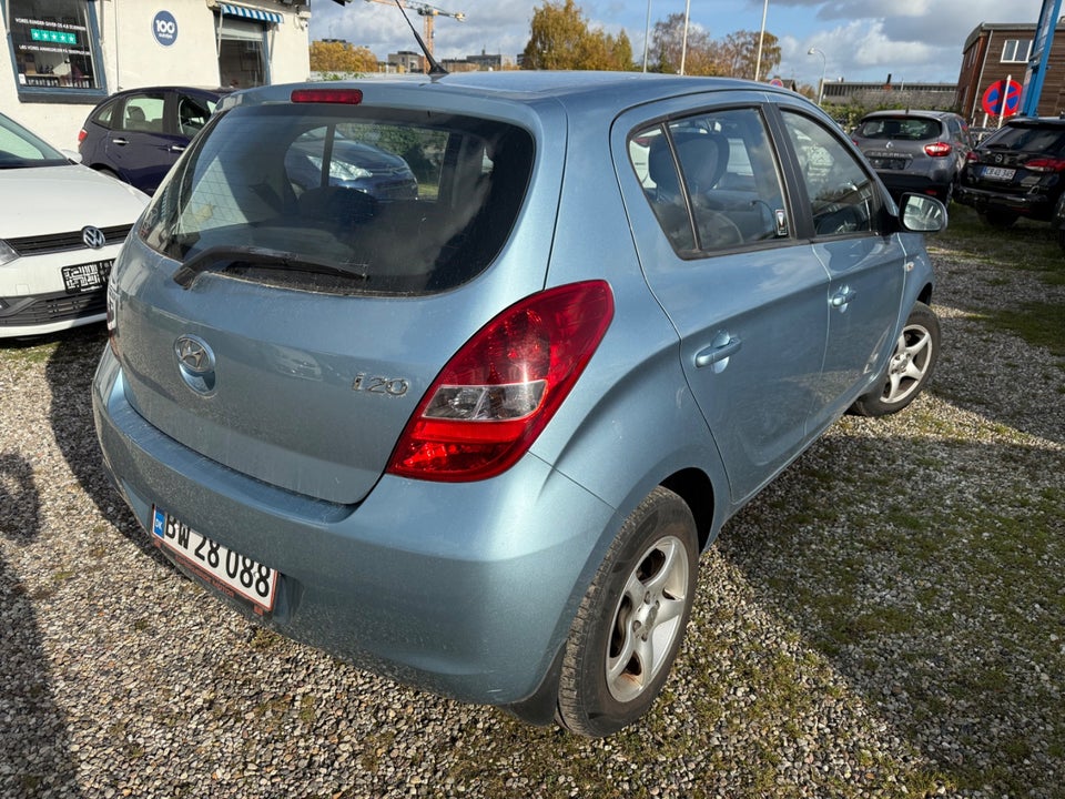 Hyundai i20 1,25 Comfort 5d