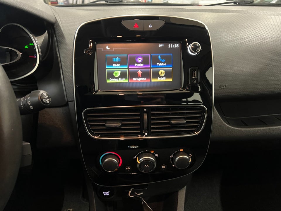 Renault Clio IV 0,9 TCe 90 Expression Sport Tourer 5d