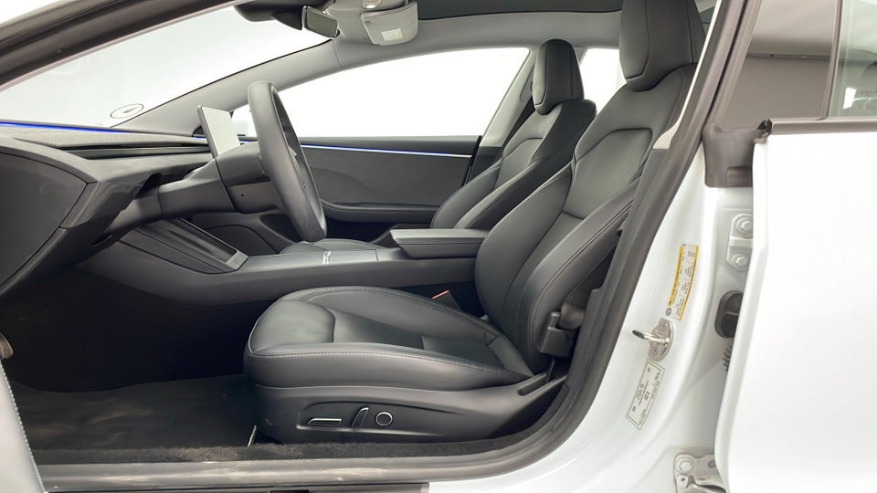 Tesla Model 3 RWD 4d