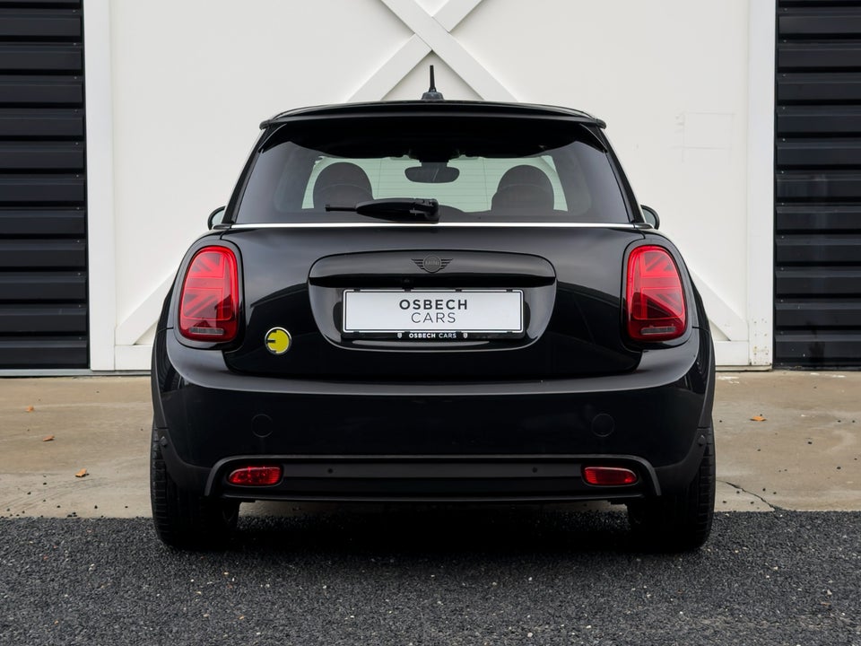 MINI Cooper SE Classic Trim 3d