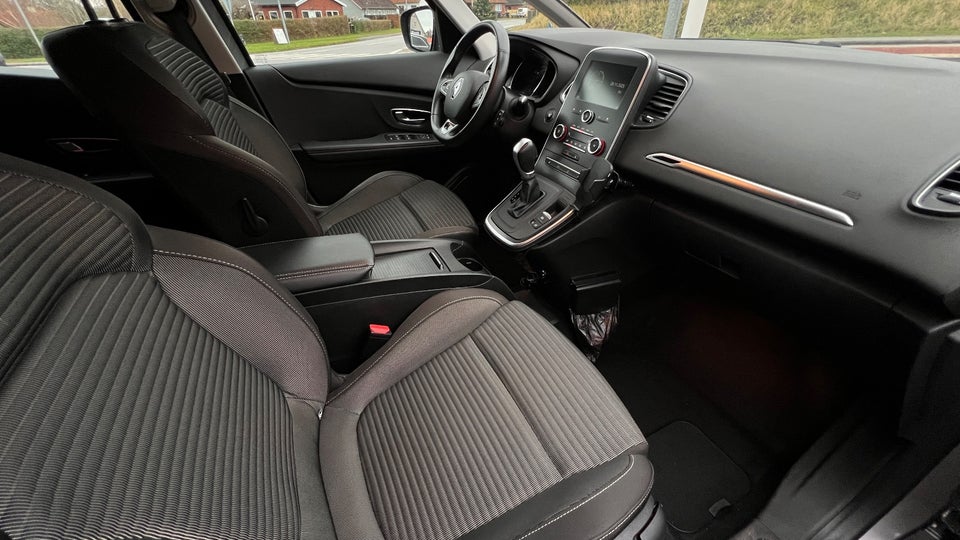 Renault Scenic IV 1,3 TCe 140 Zen EDC 5d