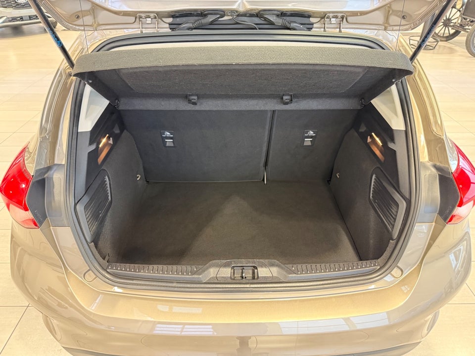 Ford Focus 1,0 EcoBoost Trend Edition 5d