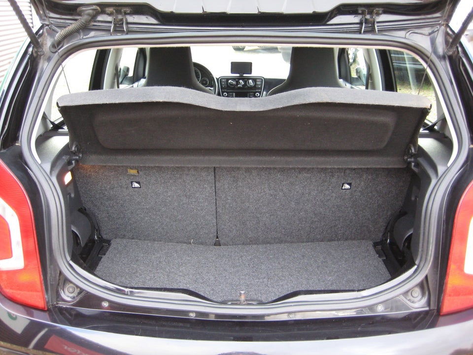 VW Up! 1,0 60 High Up! BMT 5d