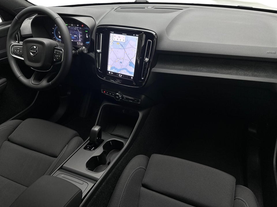 Volvo EX40 Extended Range Plus 5d