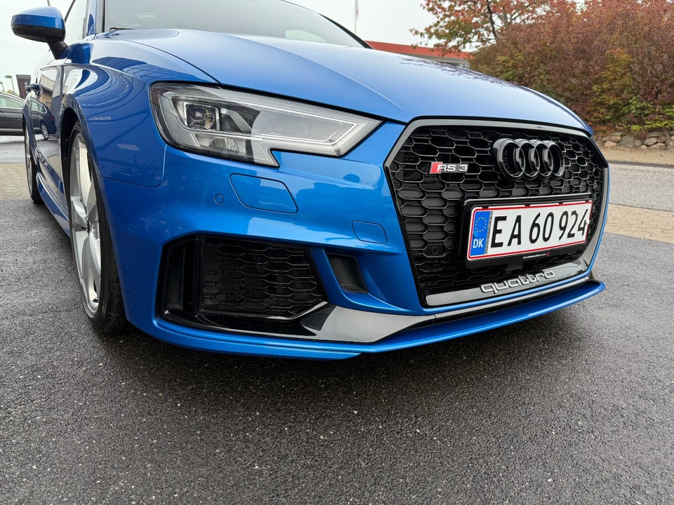 Audi RS3 2,5 TFSi Sportback quattro S-tr. 5d