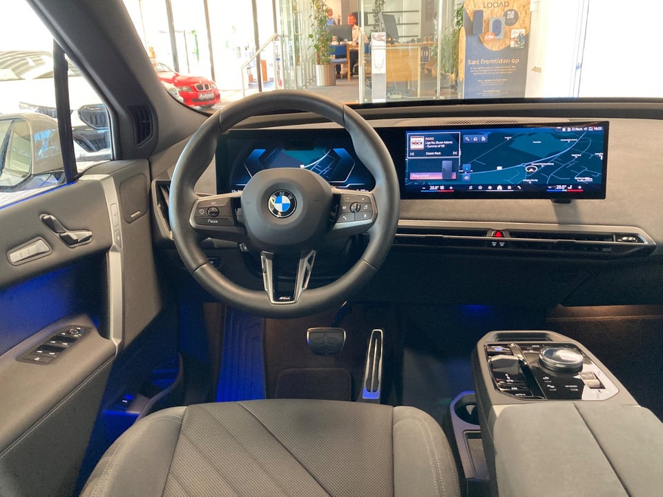 BMW iX xDrive45 M-Sport 5d