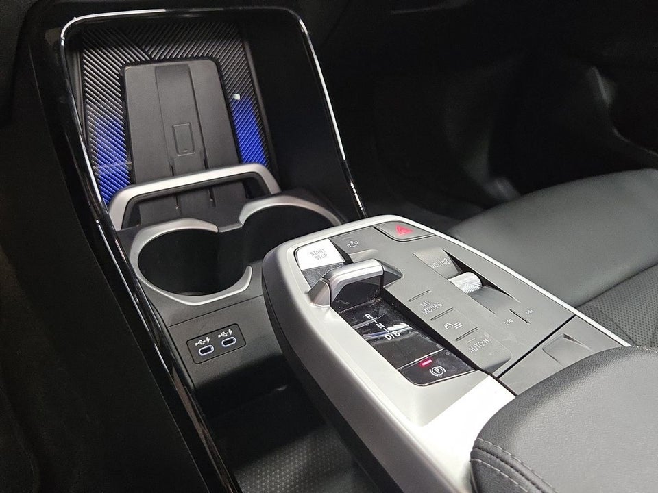 BMW iX1 xDrive30 X-Line 5d