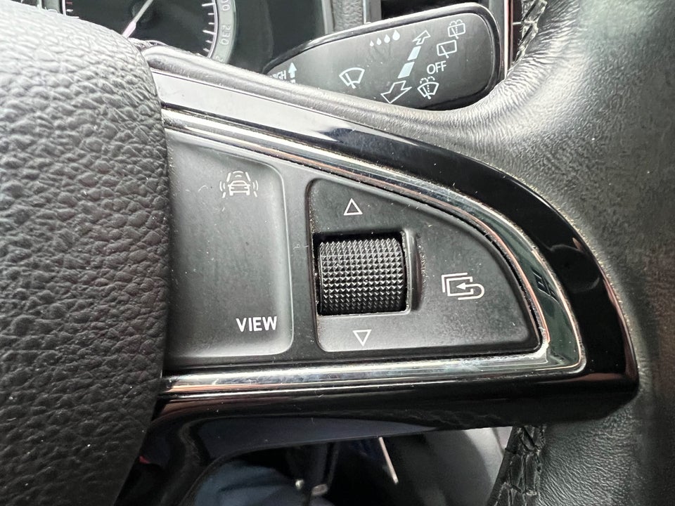 Skoda Karoq 1,6 TDi 115 Ambition+ DSG 5d