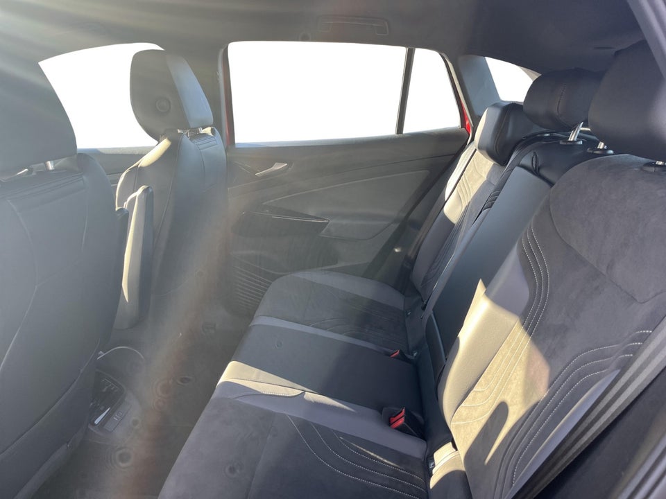 VW ID.4 52 Pure Performance 5d