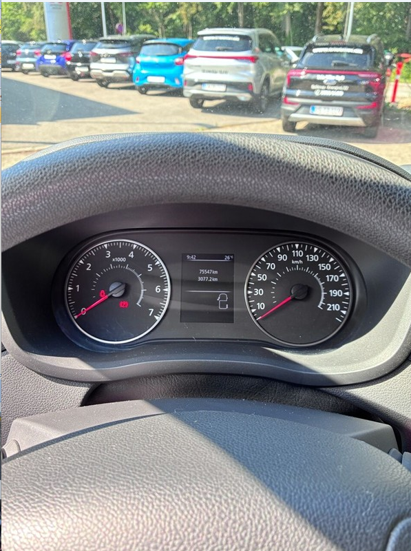 Nissan NV400 2,3 dCi 150 L3H2 Kassevogn
