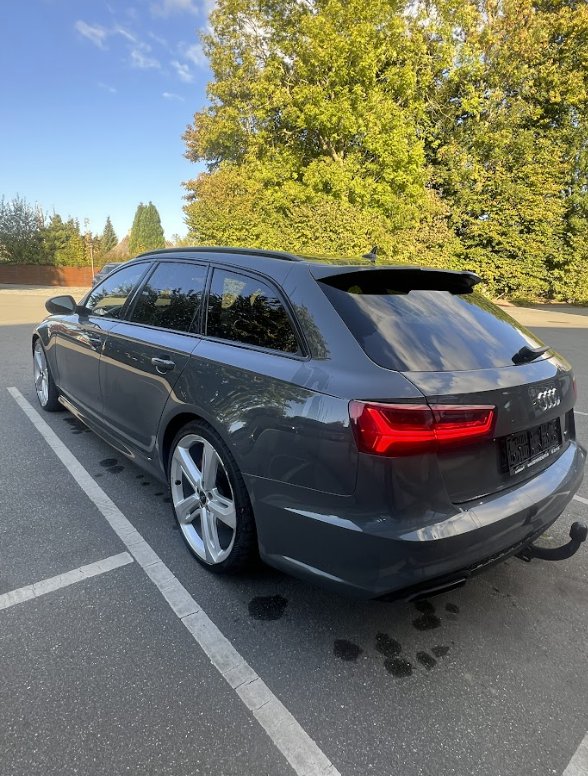 Audi A6 3,0 TDi 326 S-line Avant quattro Tiptr. 5d