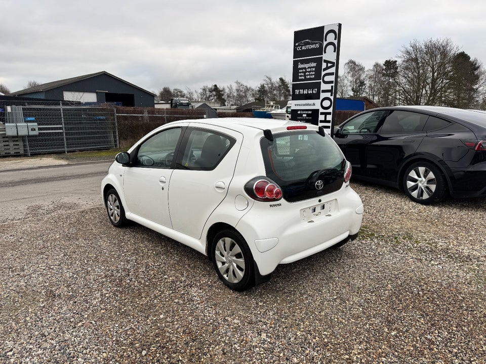Toyota Aygo 1,0 VVT-i T2 Air 5d