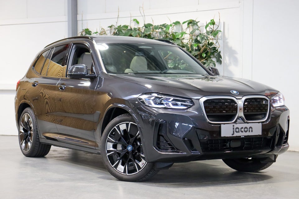 BMW iX3 Charged Plus M-Sport 5d