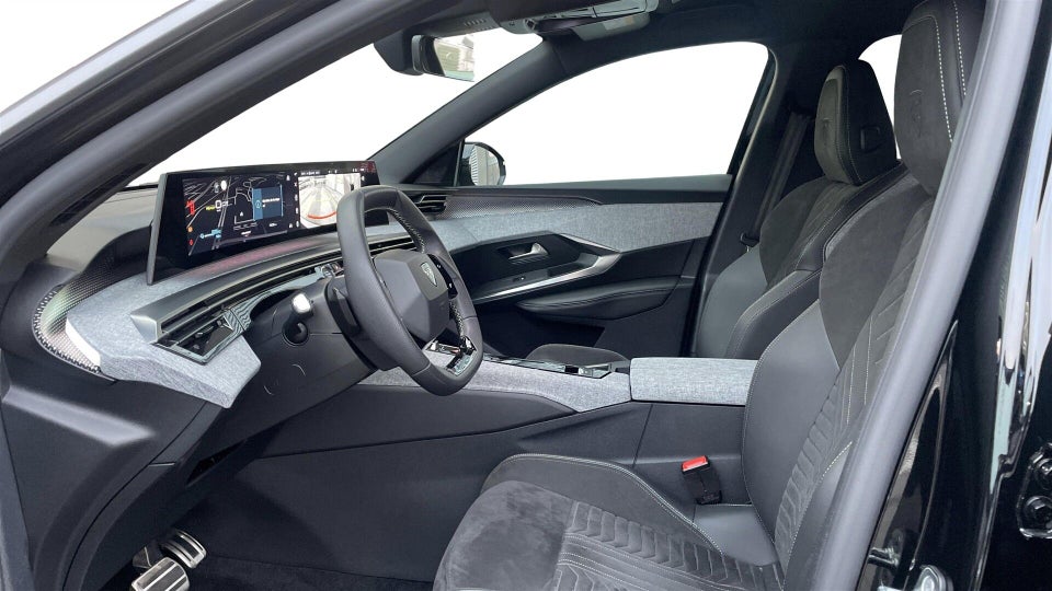 Peugeot e-5008 77 GT Pack 7prs 5d