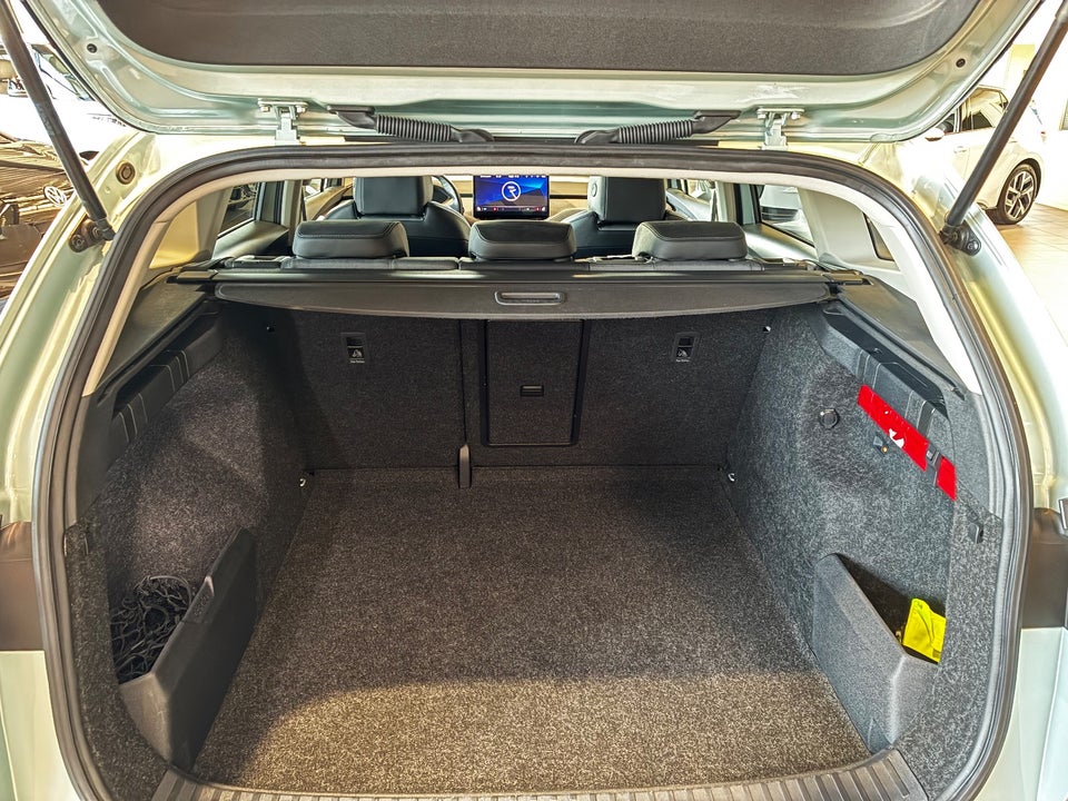 Skoda Enyaq 80 iV Loft 5d