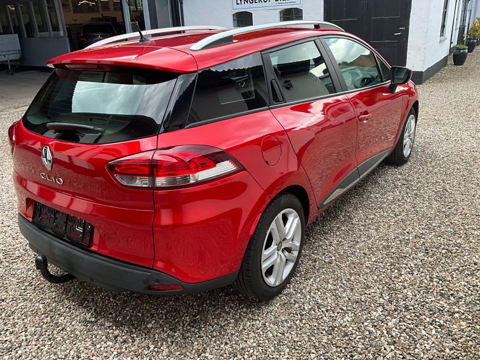 Renault Clio IV 0,9 TCe 90 Limited Sport Tourer 5d