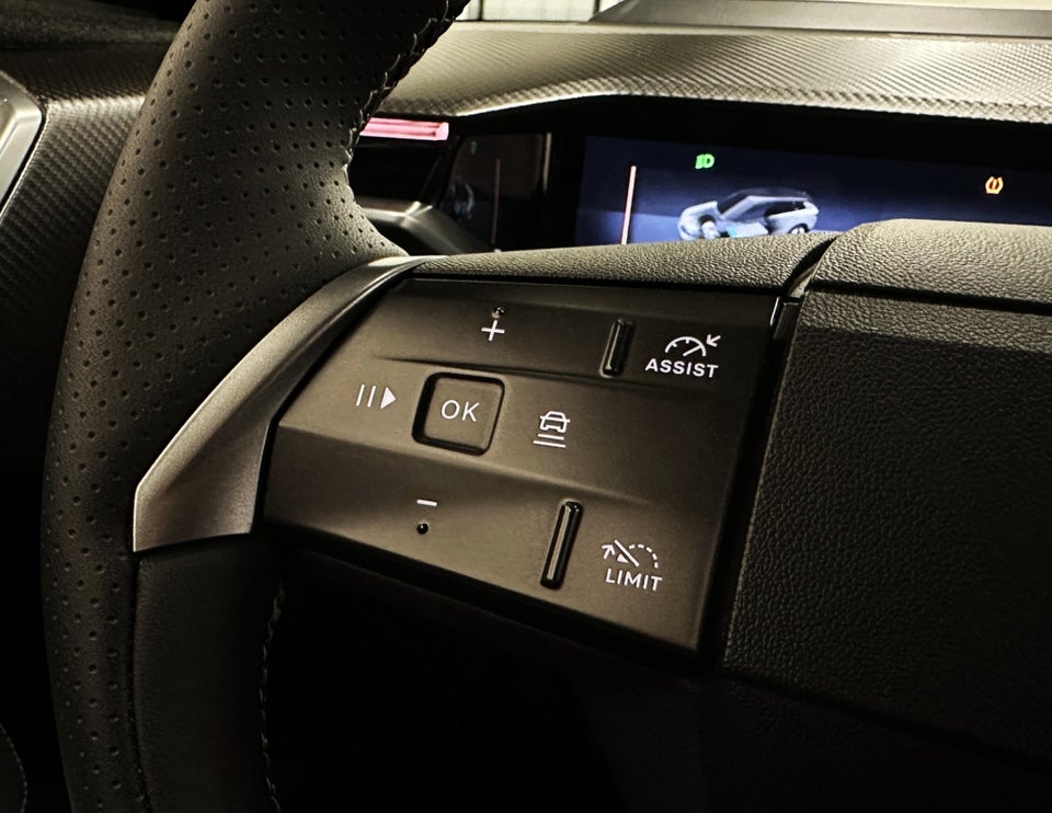 Opel Grandland-e 73 GS Sky 5d