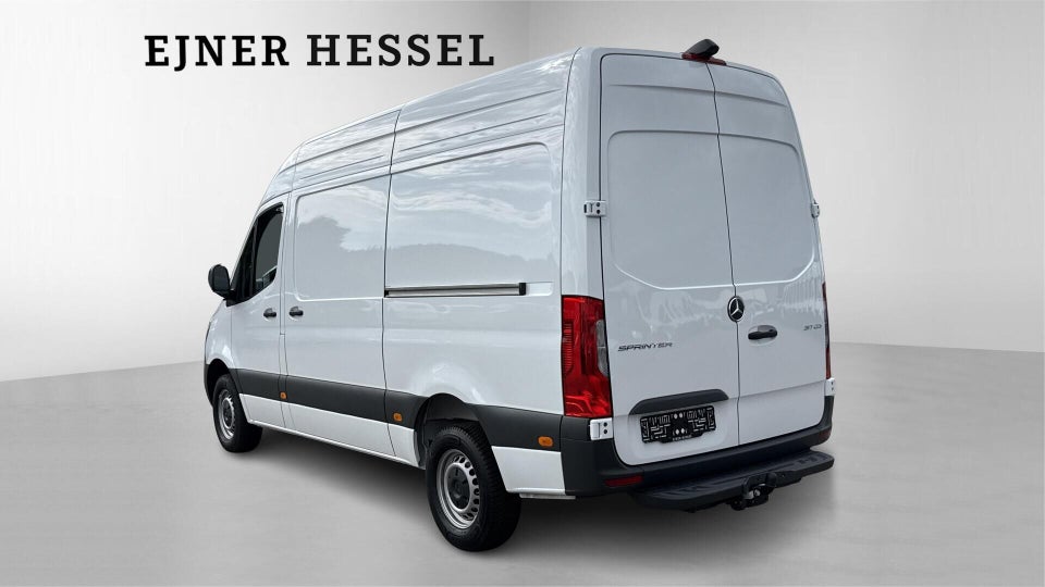 Mercedes Sprinter 317 2,0 CDi A2 Kassevogn PRO aut. RWD