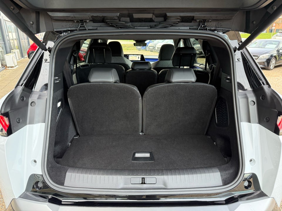 Peugeot e-5008 77 GT Pack 7prs 5d