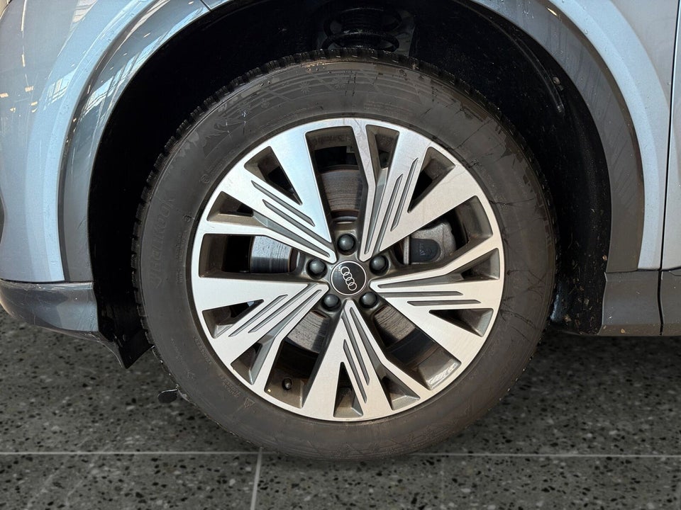 Audi Q4 e-tron 40 Advanced Sportback 5d