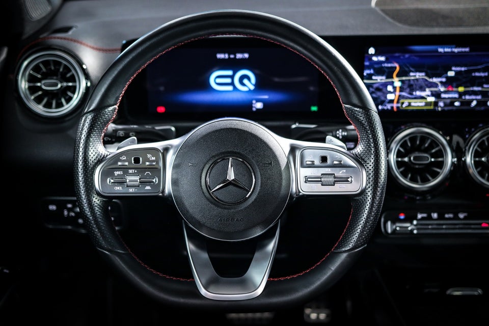 Mercedes EQB300 AMG Line 4Matic 5d