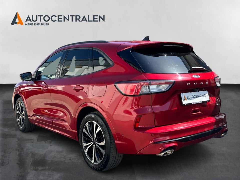 Ford Kuga 2,5 PHEV ST-Line X CVT 5d