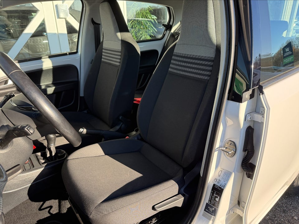 VW Up! 1,0 MPi 60 Move Up! BMT 5d