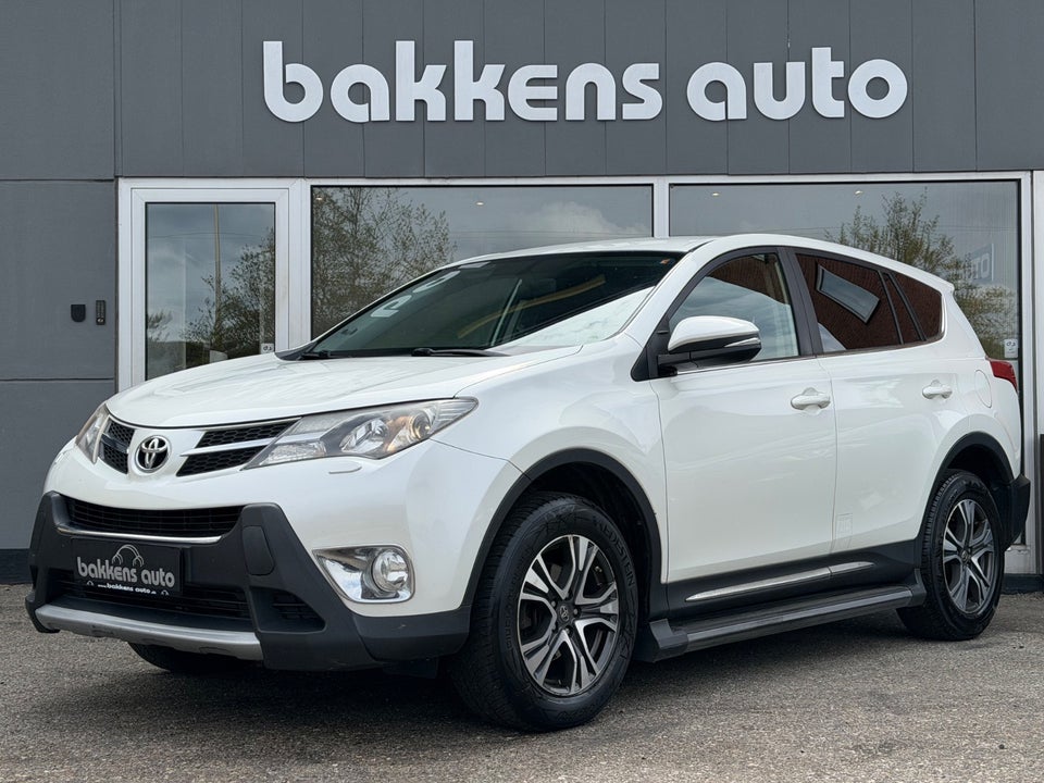 Toyota RAV4 2,0 D-4D T2 Van 5d