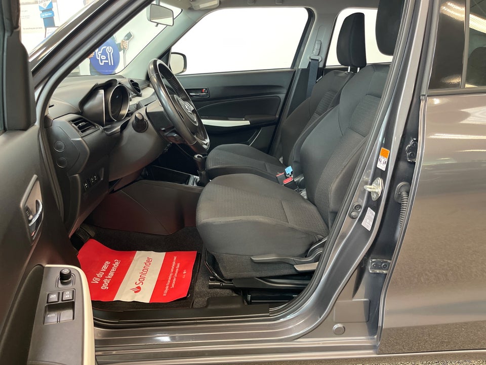 Suzuki Swift 1,2 mHybrid Club Touch 5d