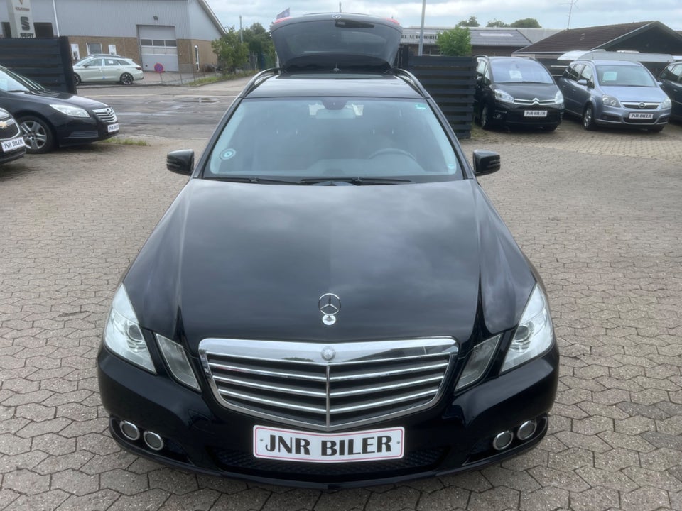 Mercedes E200 2,2 CDi Elegance stc. aut. BE 5d