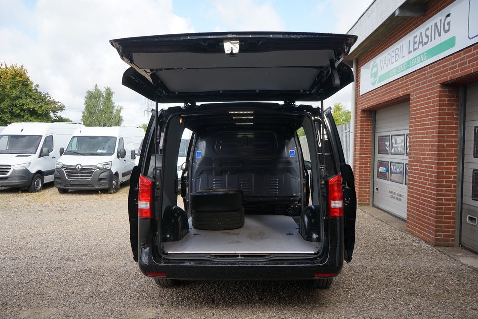 Mercedes Vito 114 2,0 CDi Kassevogn aut. L RWD