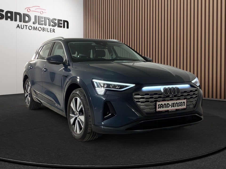 Audi Q8 e-tron 55 Prestige quattro 5d