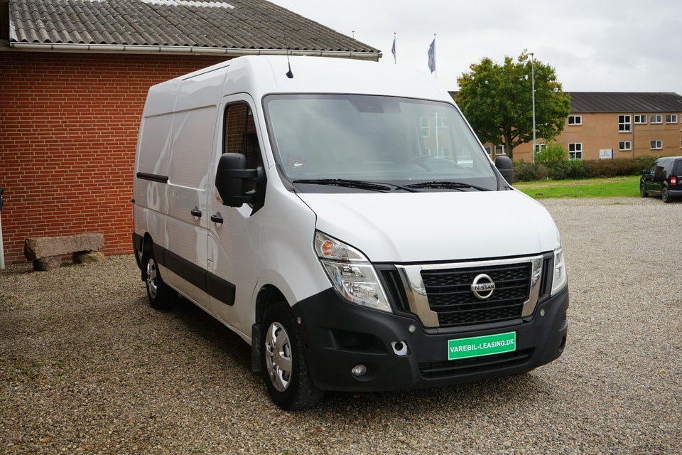 Nissan NV400 2,3 dCi 150 L2H2 Kassevogn