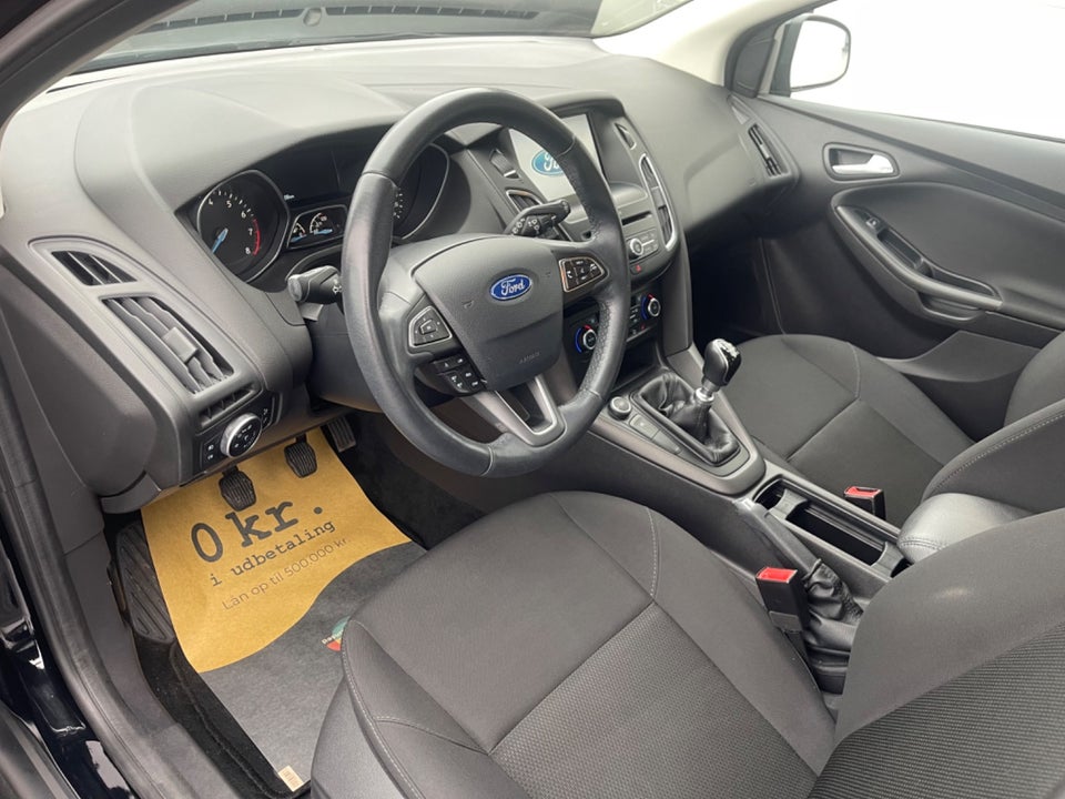 Ford Focus 1,0 SCTi 125 Business stc. 5d