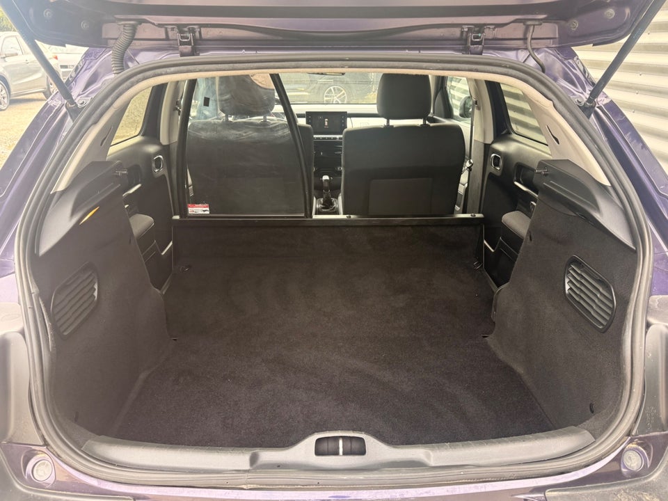 Citroën C4 Cactus 1,6 BlueHDi 100 Feel Van 5d