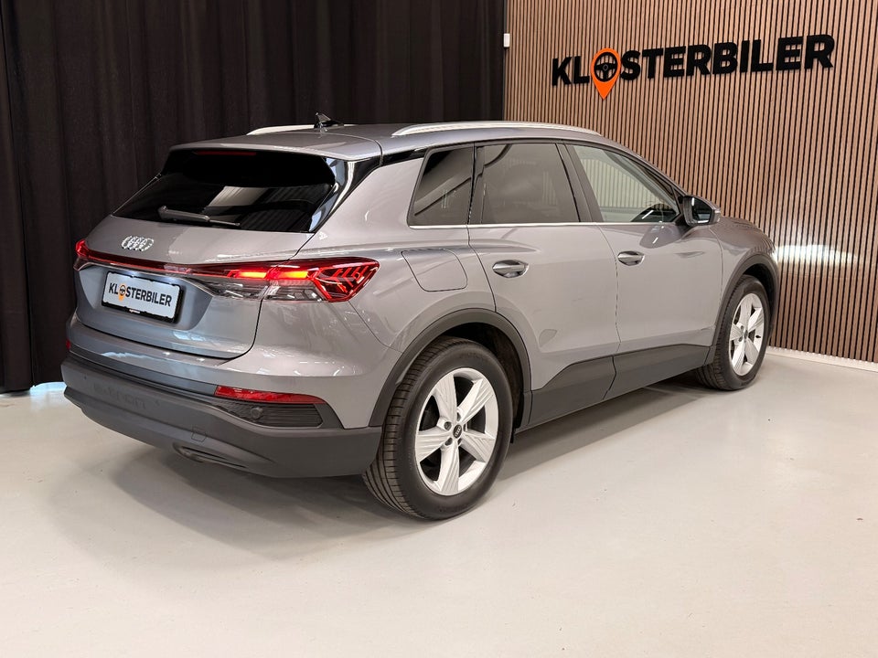 Audi Q4 e-tron 40  5d