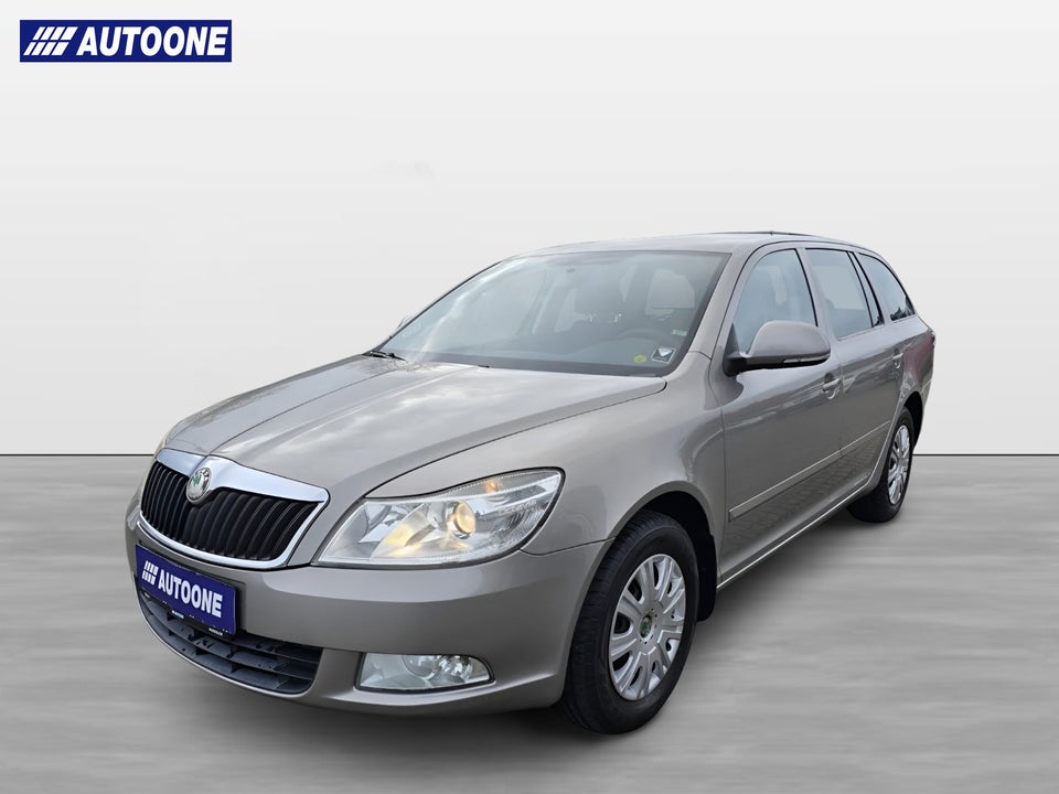 Skoda Octavia 1,8 TSi 160 Ambiente Combi 5d
