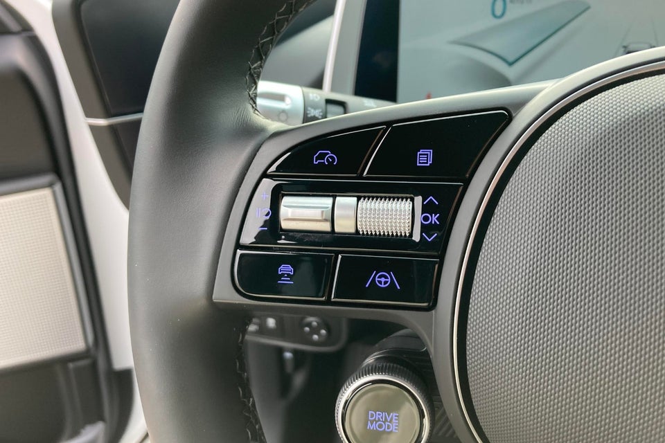 Hyundai Ioniq 6 77 Essential 4d